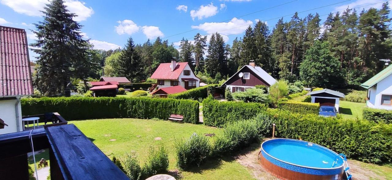 Marecek - V Lesni Osade U Reky Luznice Skalice (Tabor)