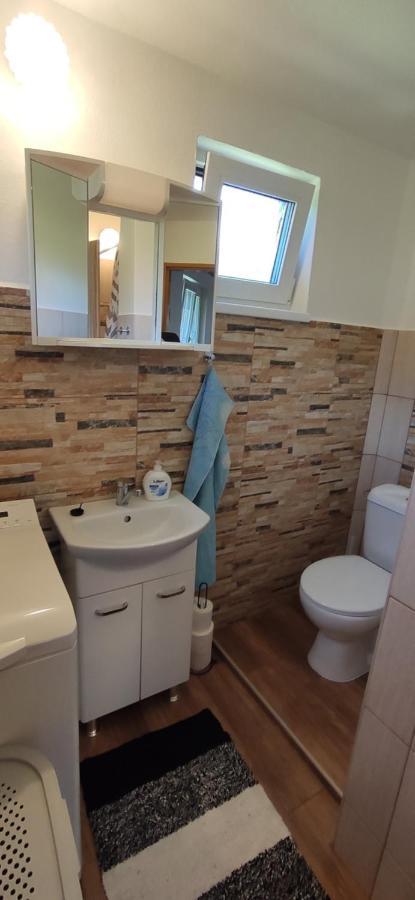 Holiday home Marecek - V Lesni Osade U Reky Luznice *