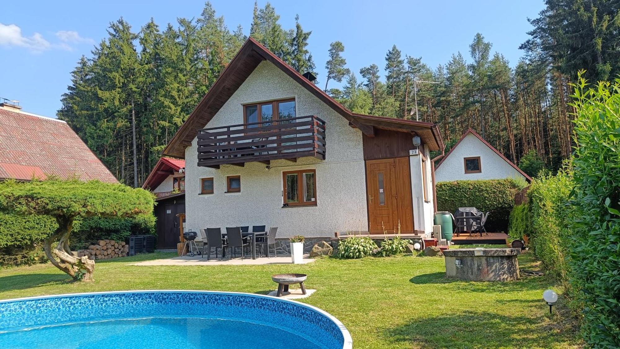 Marecek - V Lesni Osade U Reky Luznice Holiday home